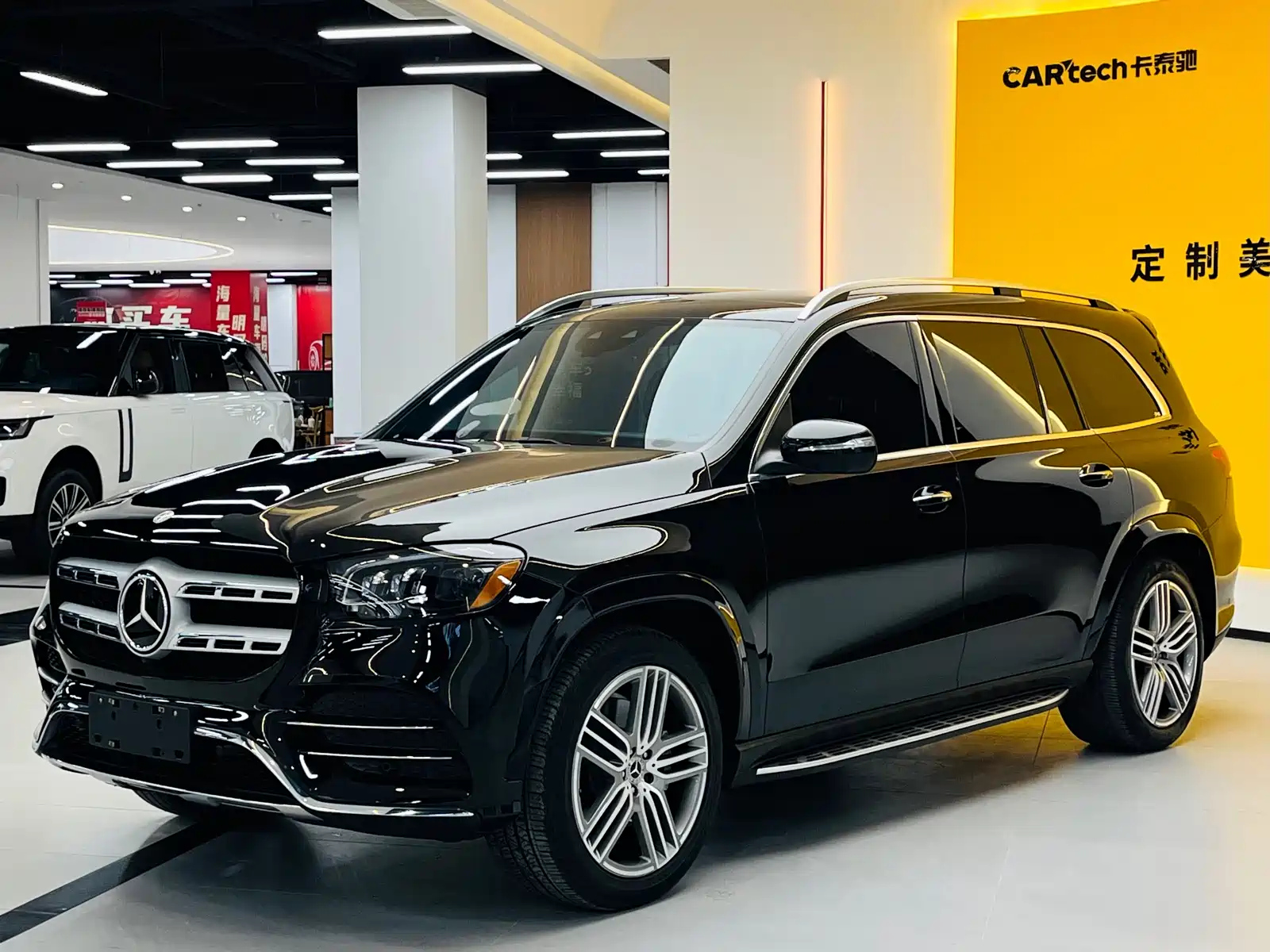 MERCEDES-BENZ GLS 2023