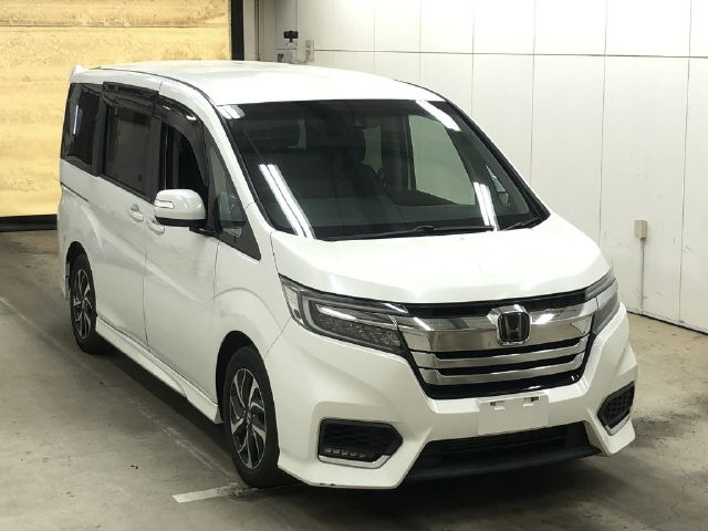 HONDA STEP WAGON 2018