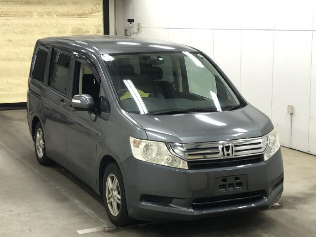 HONDA STEP WAGON 2010