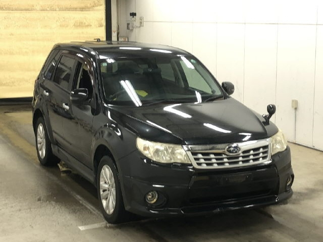 SUBARU FORESTER 2011