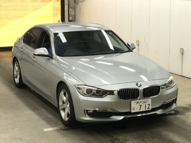 BMW 3 SERIES 2013
