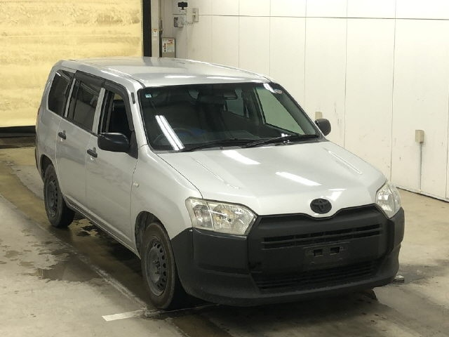 TOYOTA PROBOX 2017