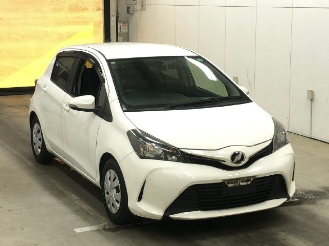 TOYOTA VITZ