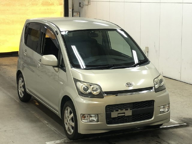 DAIHATSU MOVE 2006