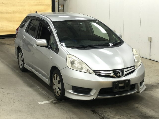 HONDA FIT SHUTTLE