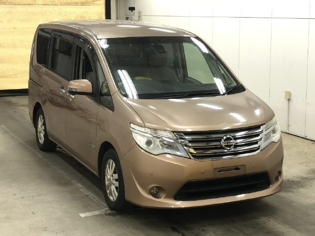 NISSAN SERENA 2014