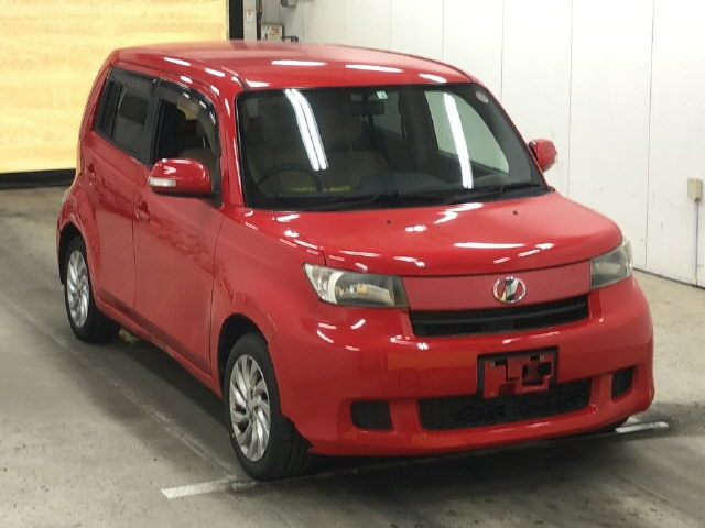 TOYOTA BB 2010