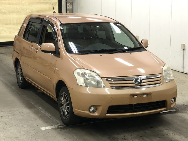 TOYOTA RAUM 2007