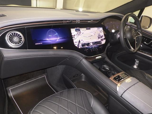 MERCEDES BENZ EQS 2023