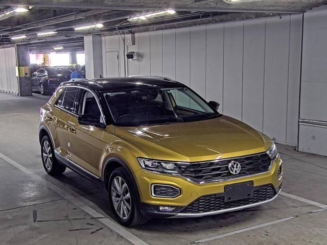 VOLKSWAGEN T-ROC