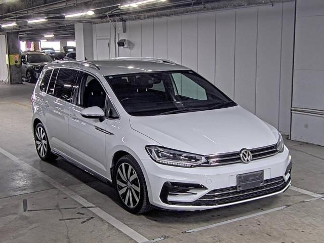VOLKSWAGEN GOLF TOURAN 2016
