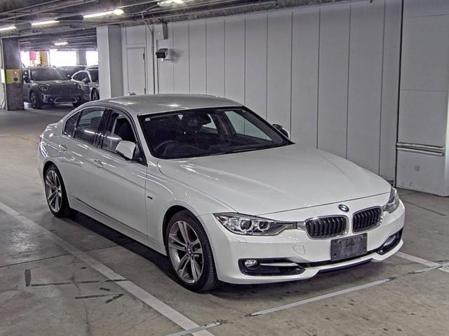 BMW 3 SERIES 2012