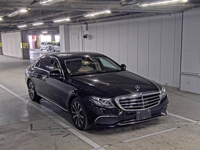 MERCEDES BENZ E CLASS 2019