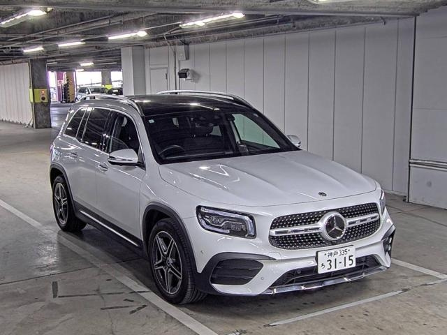 MERCEDES BENZ GLB