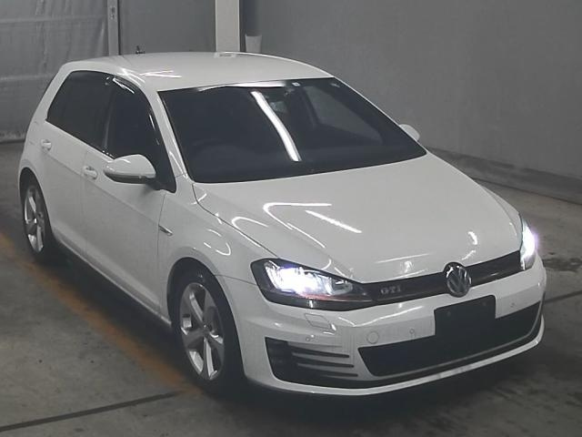 VOLKSWAGEN GOLF 2016
