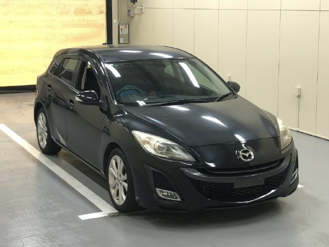 MAZDA AXELA 2010