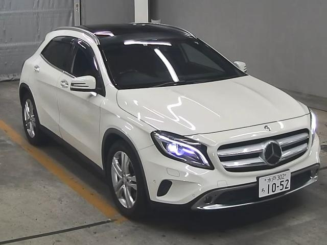MERCEDES BENZ GLA CLASS 2015