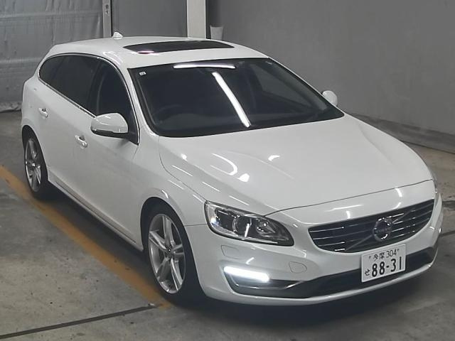 VOLVO V60 2017