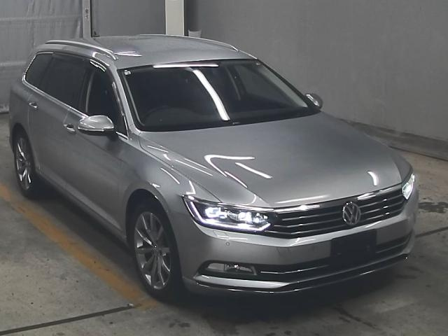 VOLKSWAGEN PASSAT VARIANT
