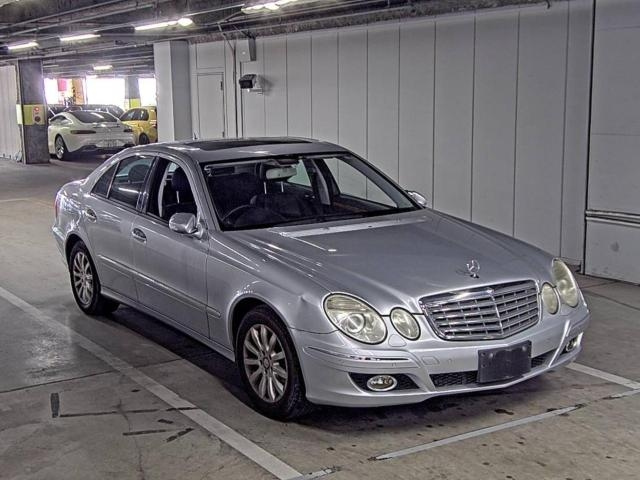 MERCEDES BENZ E CLASS 2008