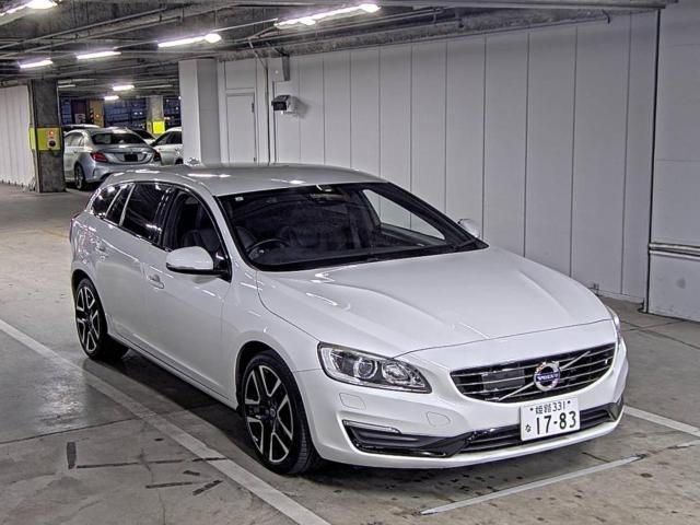 VOLVO V60 2017
