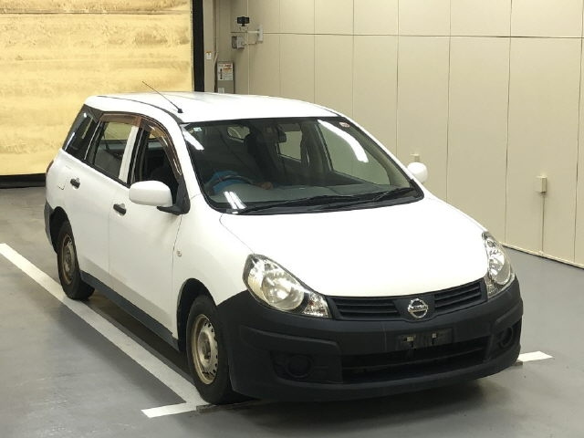 NISSAN AD