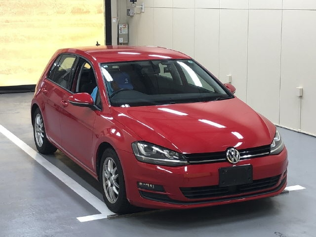 VOLKSWAGEN GOLF 2014