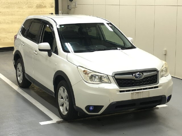SUBARU FORESTER 2014