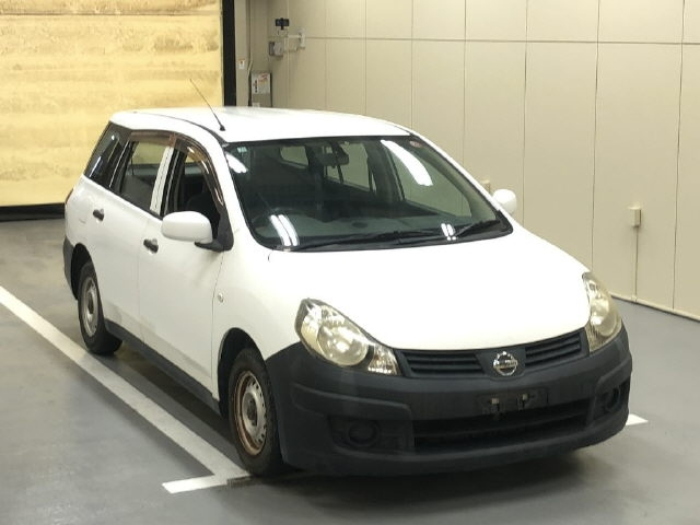 NISSAN AD 2013