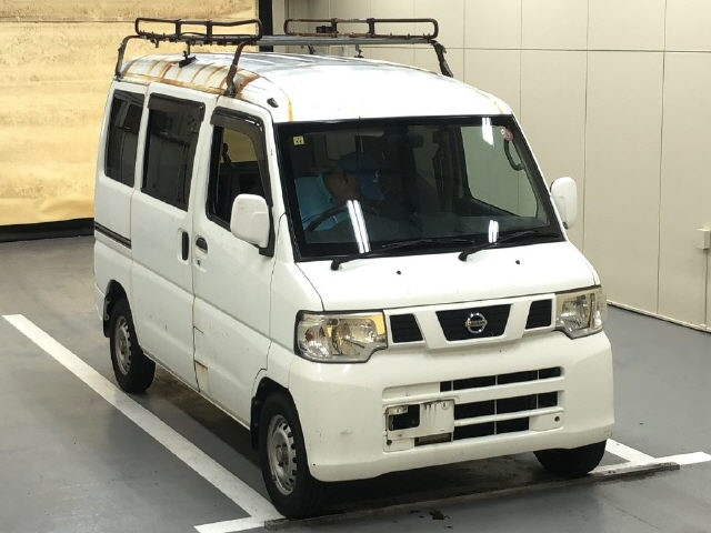 NISSAN CLIPPER VAN 2013