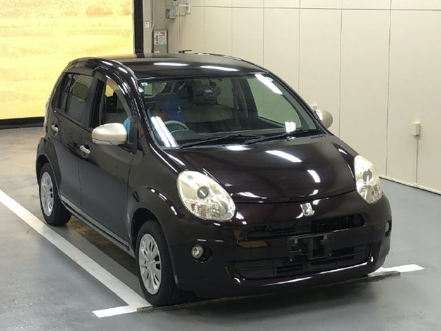 TOYOTA PASSO 2011