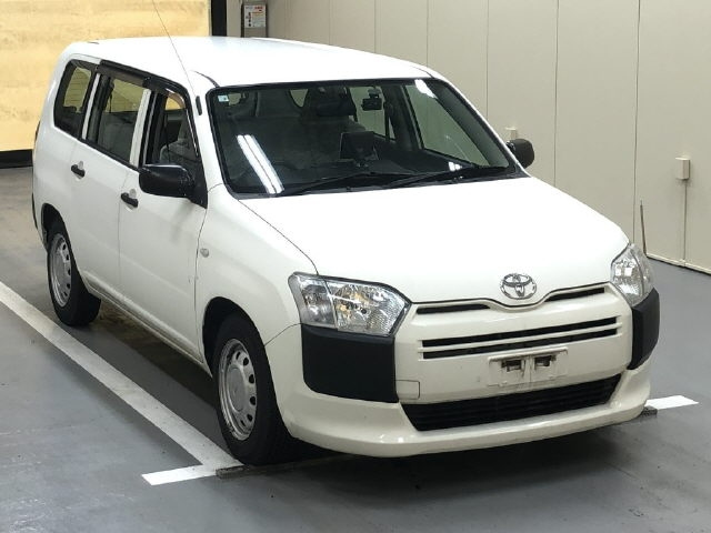 TOYOTA PROBOX 2019