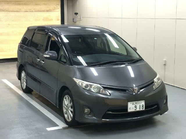 TOYOTA ESTIMA 2010