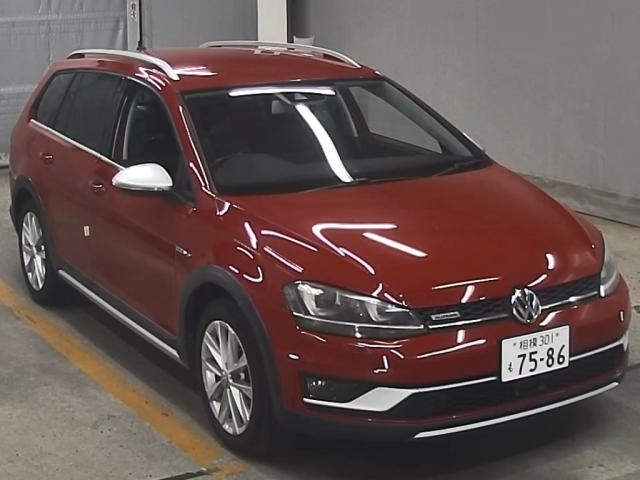 VOLKSWAGEN GOLF ALLTRACK