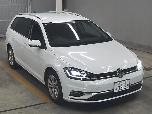 VOLKSWAGEN GOLF VARIANT 2018