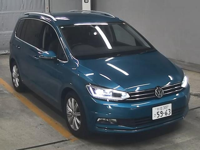 VOLKSWAGEN GOLF TOURAN 2016