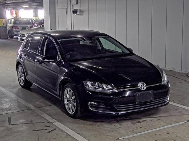 VOLKSWAGEN GOLF 2016
