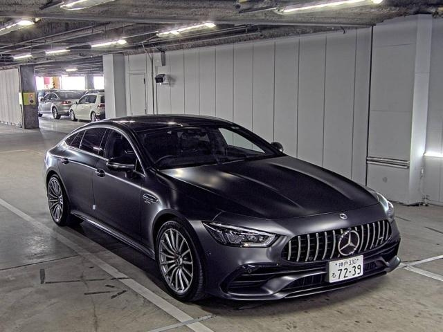 MERCEDES BENZ AMG 2021