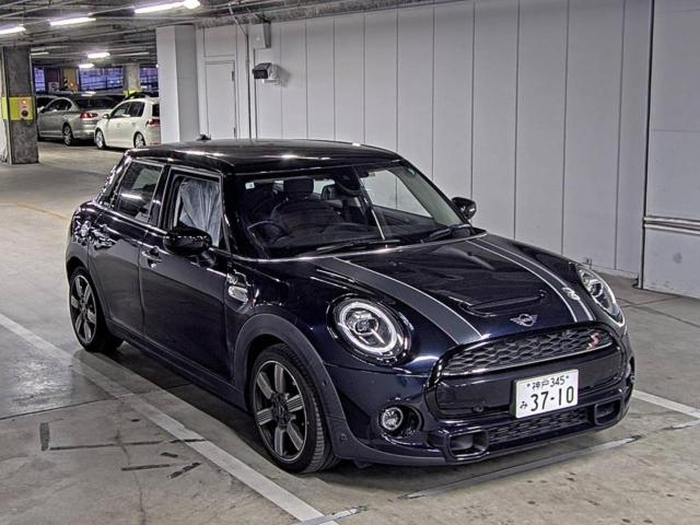 BMW MINI 2020