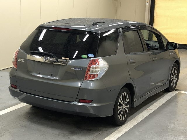 HONDA FIT SHUTTLE 2015