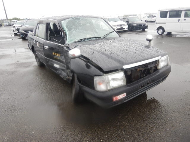 TOYOTA CROWN COMFORT