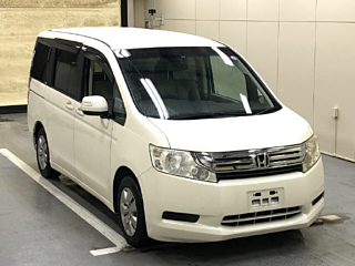 HONDA STEP WAGON 2010