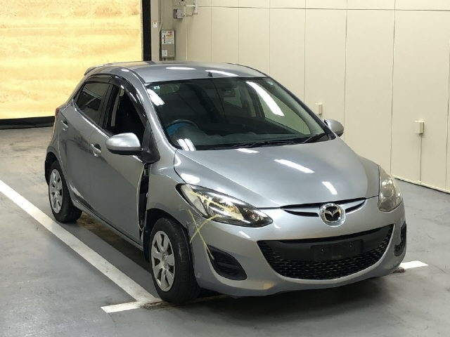 MAZDA DEMIO 2013
