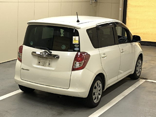 TOYOTA RACTIS 2010