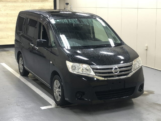 NISSAN SERENA 2011
