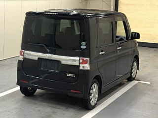 DAIHATSU TANTO 2008