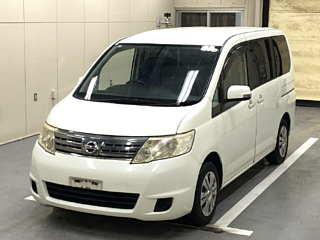 NISSAN SERENA 2010