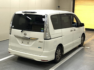 NISSAN SERENA 2014