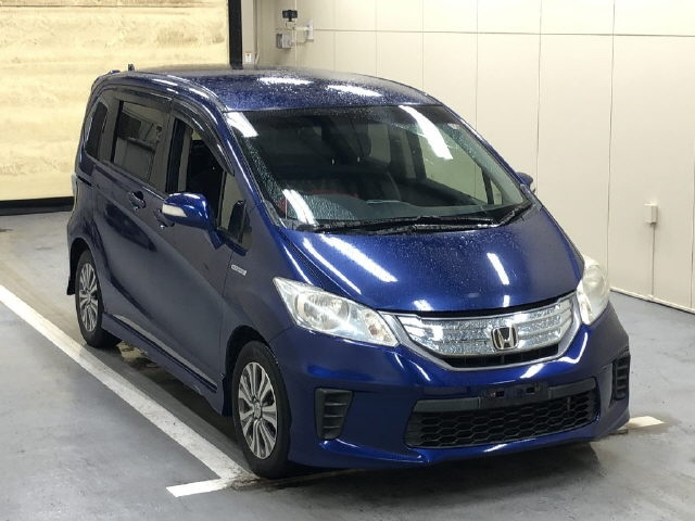 HONDA FREED 2012