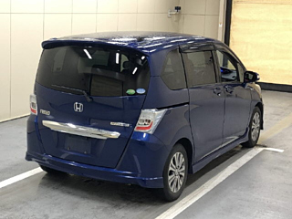 HONDA FREED 2012
